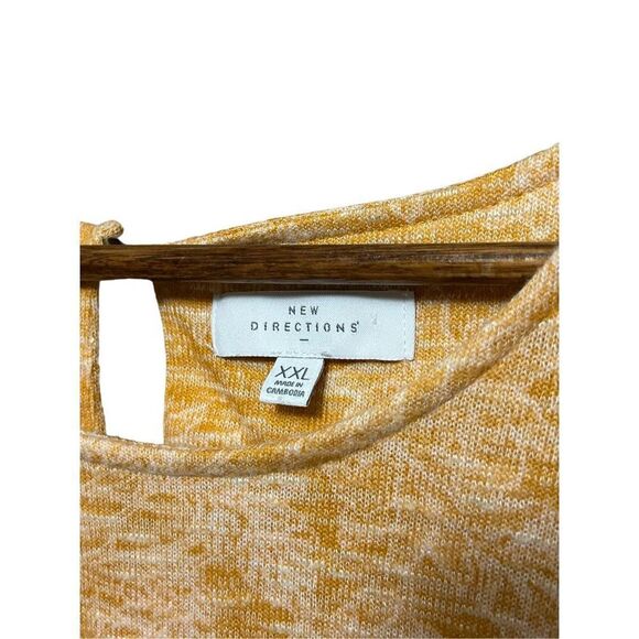 New direction Women's 3/4 Sleeve Hacci Knit Tiered Top - Picture 3 of 7